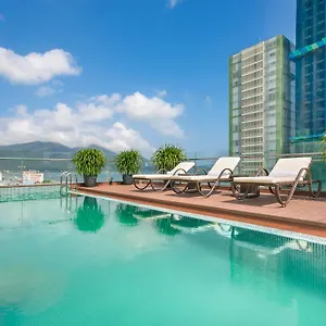 https://dolphin-hotel-and-apartment.hotelsofhoian.com